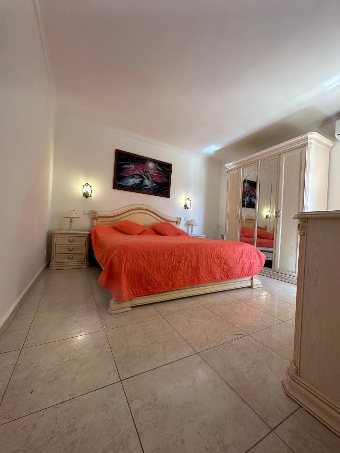 Apartamentos En La Villa Con El Territorio Comun En Calpe Eksteriør billede